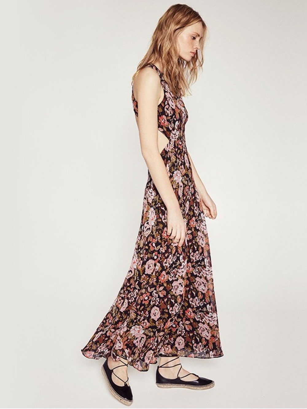 Floral Open-Back Maxi Dress in Black and Pink